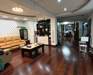 家乐花园4室2厅3卫南朝向380.0万元/套出售