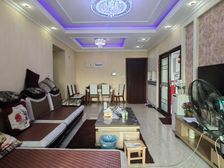 龙头寺轻轨站门口,2房急售,朝南