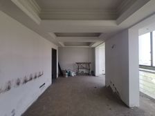 带全,门口,顶跃清水带屋顶花园急售