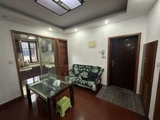 双东坊社区三忠巷3室1厅1卫南朝向130.0万元/套出售