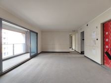 大横厅 地铁站旁 正看中庭 重庆融创壹号院一期 四房