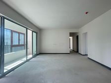 中央公园核心 板式大平层 横厅大四房 房源保真