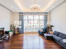 此房满五唯一成本低,位置很好,房龄新。一直有人居住