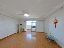 航南小区 高层3居室 楼下就是北航