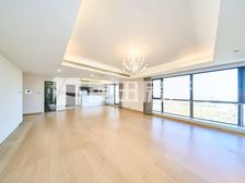 裘马都292平东户四居室 联系我两千左右能卖 业主不让改价格