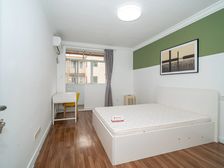 13/15号线双轨交汇,朝南一房,电梯中间层,采光好位置安静