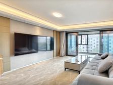 芳菲郡3室2厅2卫南朝向315.0万元/套出售