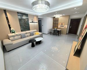 市中心!东风街虞河路,116平3室,精装拎包入住,涨面河德信