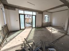 璧山儿童公园旁 清水双拼 浇灌完毕 花园面积有400平