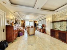 上广文 精装修 多层4楼 145平 3室朝阳 83万密码