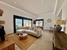 阿利坎特省贝尼霍法尔 (Benijofar)的现代别墅,