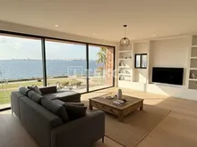 伊兹密尔(?zmir)全新宽敞海滨公寓