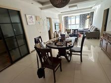 宾果公寓3室2厅2卫南朝向300.0万元/套出售