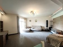 同小区质 新东福花园 四房 业主生意亏缺钱