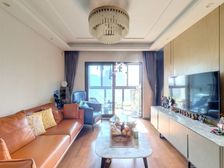 兰香湖畔紫竹半岛花园经典2 1户型 客餐厅开阔居住舒适随时看