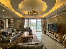 保利高尔夫公馆 头排视野看高尔夫球场 装修85新 必看保真