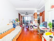 三房户型 视野好 南北户型 满五年 看房方便 价格可谈