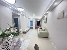 九龙坡区 金茂悦 二房 66万