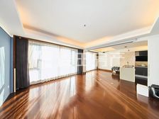 南北通透红玺台3室2厅豪华装修