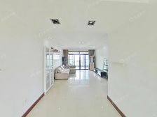 沿河位置,电梯中楼层,满五年,控关有钥匙,