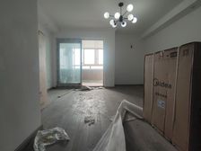 18万 建面48平 融科金色时代 精装跃层1房 精装未住人