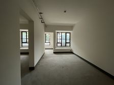 双地铁站 清水房 看中庭 龙湖春森彼岸三四五期