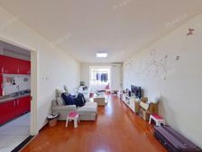 远洋沁山水新上两居室,业主诚心出售