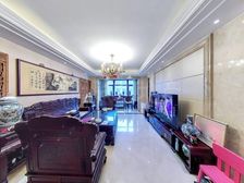 交易有保单 店长推荐兴创屹墅4室2厅精装诚售价格可议产权车位