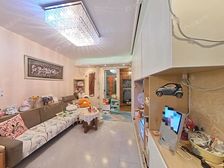 新上2013年电梯高区!景观房!东边套全明户型!业主诚意出售