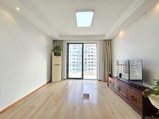 浦东虹桥花园 大两房 环境好 装修好 南向采光好