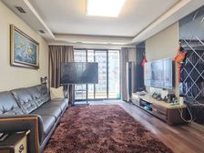 房东又降价了,非常诚意卖,有车位,