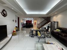 汤臣高尔夫别墅5室3厅精装修