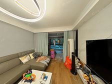 近360商业,边套,采光好业主50万精装,保养很好,南北通透