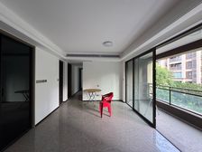 精装洋房 横厅 看中庭 建发和玺一二期 四房