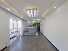 青年汇一号地全明一居精装修