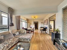 渝能国际 带露台 诚心出售 随时看房