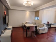 交通便利 商业配套齐全 医疗配套成熟 临地铁 大两房