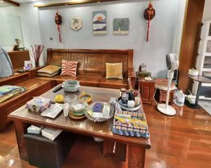 董家小区3室2厅2卫南朝向134.0万元/套出售
