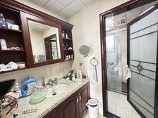 东方明珠六村3房南精装真实好房