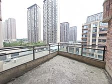 急售 万达旁稀缺品质洋房社区横厅户型带露台舒适度高 莱电咨询