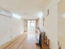 东建新村 南北两房 边套全明 中间楼层 位置安静 诚心出售