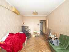 视野开阔!电梯中间层,双南两房采光好,户型方正,曹二附属