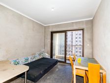 业主精装好楼层,纯人车分流小区前排,视野采光好