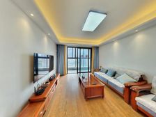 旭辉铂宸府三室两卫户型 适合改善或者年轻人