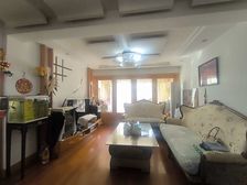 九峰小区3室2厅2卫南朝向112.0万元/套出售