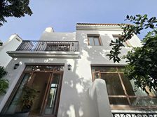 维诗凯亚别墅4室3厅精装修