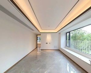 宝龙一城3室2厅2卫南朝向279.0万元/套出售