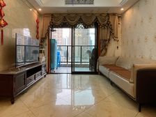 九龙花园 精装大三房 书包 随时看房