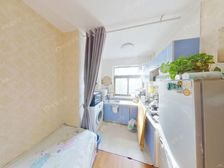 三环里,紧邻地铁北京南站,洋桥西里,南向,一居室