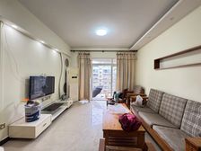 大龙山轻轨站旁 渝安龙都 三房 80万